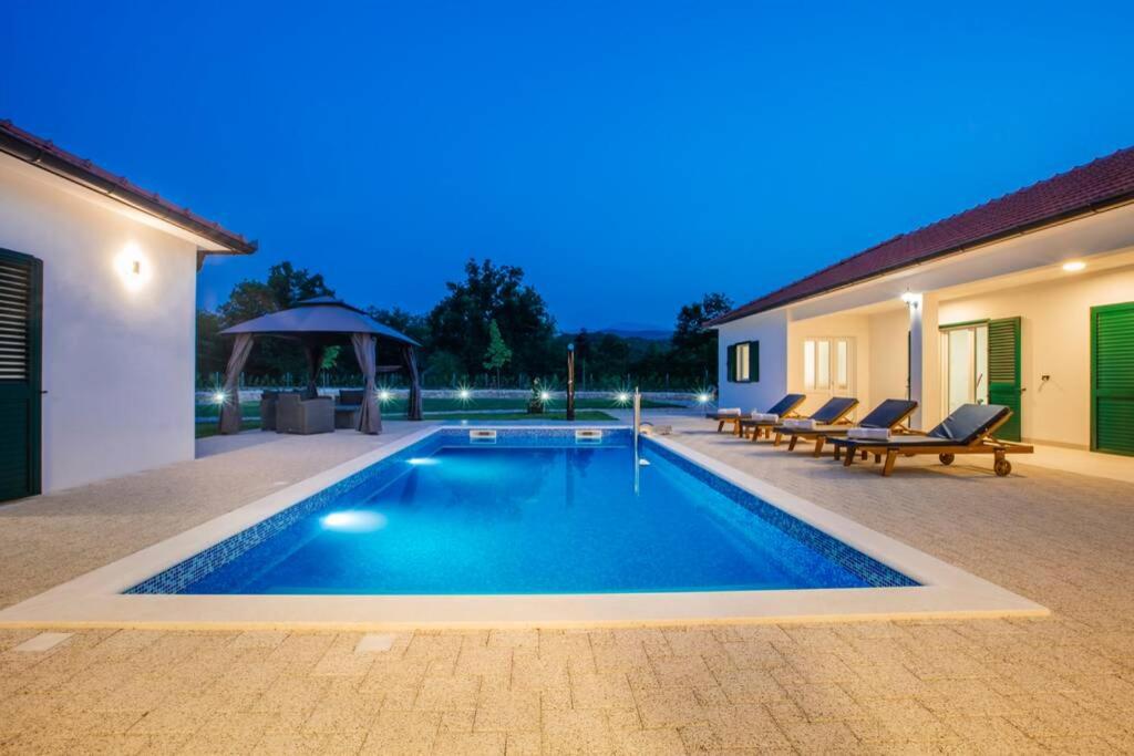 luxury villa dubravka - suitable for disabled photo 1