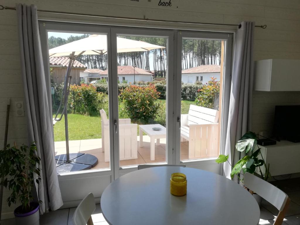 Appartement proche lac et plage photo 4
