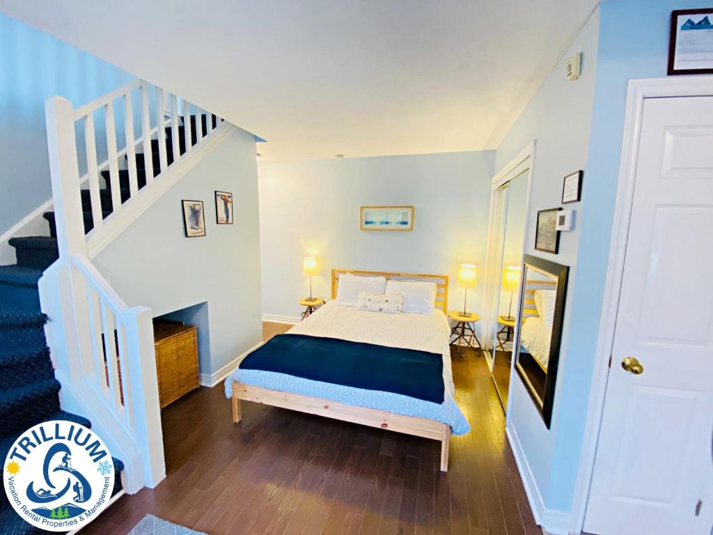Cozy Studio Loft with 2 Baths Next to Slopes photo 3