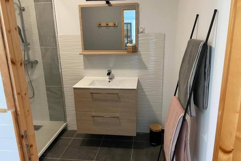 Superbe studio privée au calme avec piscine et spa photo 4