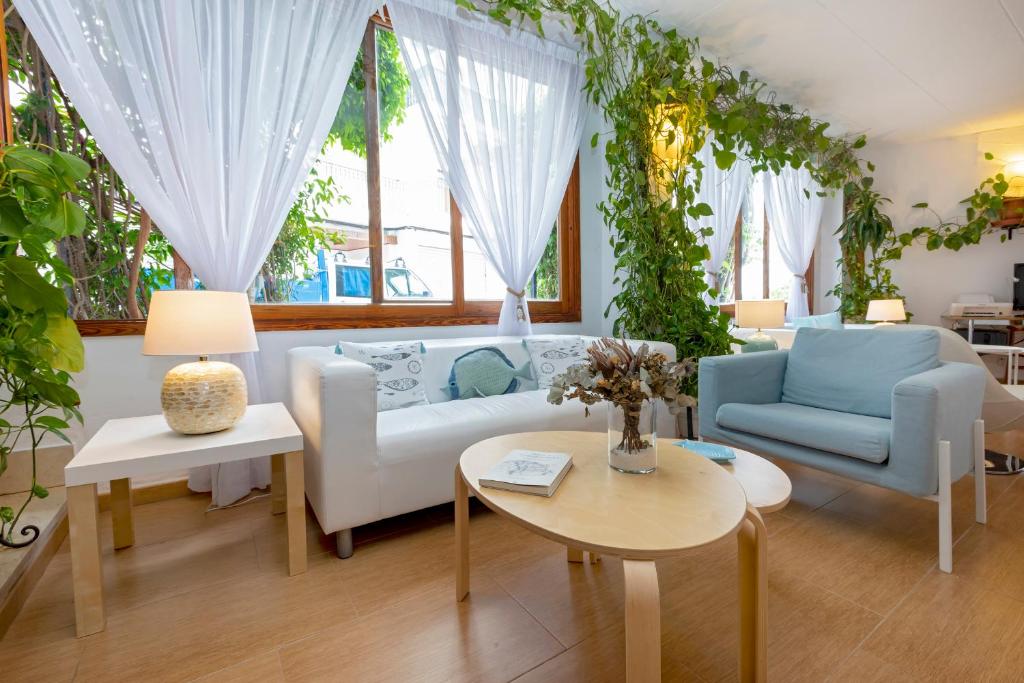 Hostal Manolita photo 2