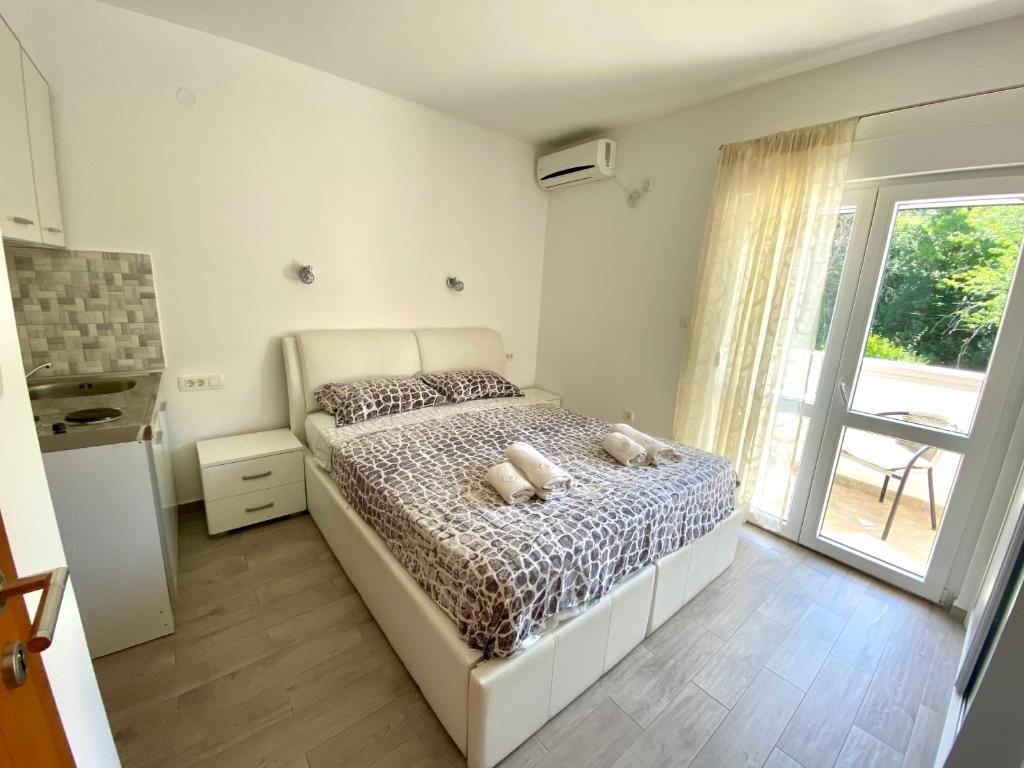 Двухместный (Классический двухместный номер с 1 кроватью и балконом), Apartments Popović