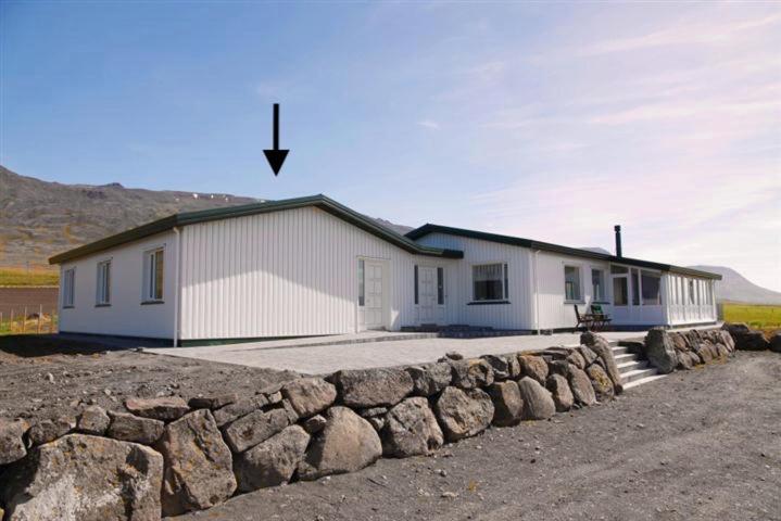 Hofsstadir Farmhouse photo 3