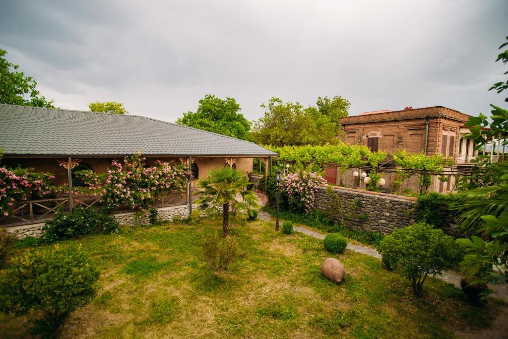 Chateau Eniseli photo 1