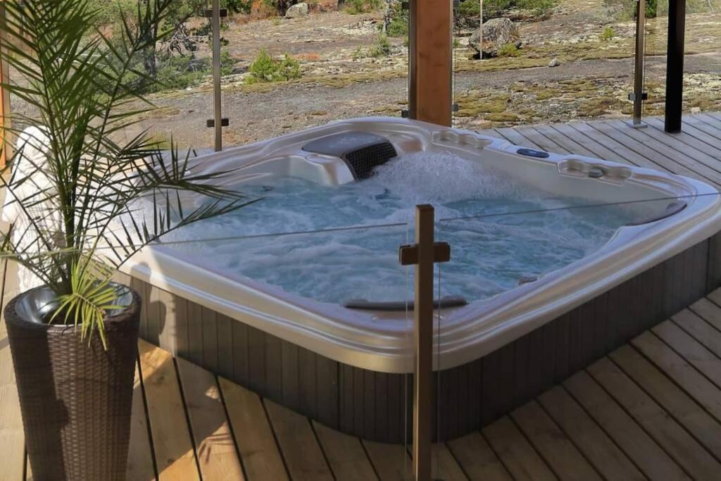 Seija's Modern Villa with Hot tub photo 1