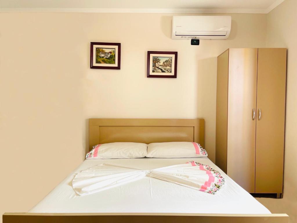 Atlantis Apartments photo 4
