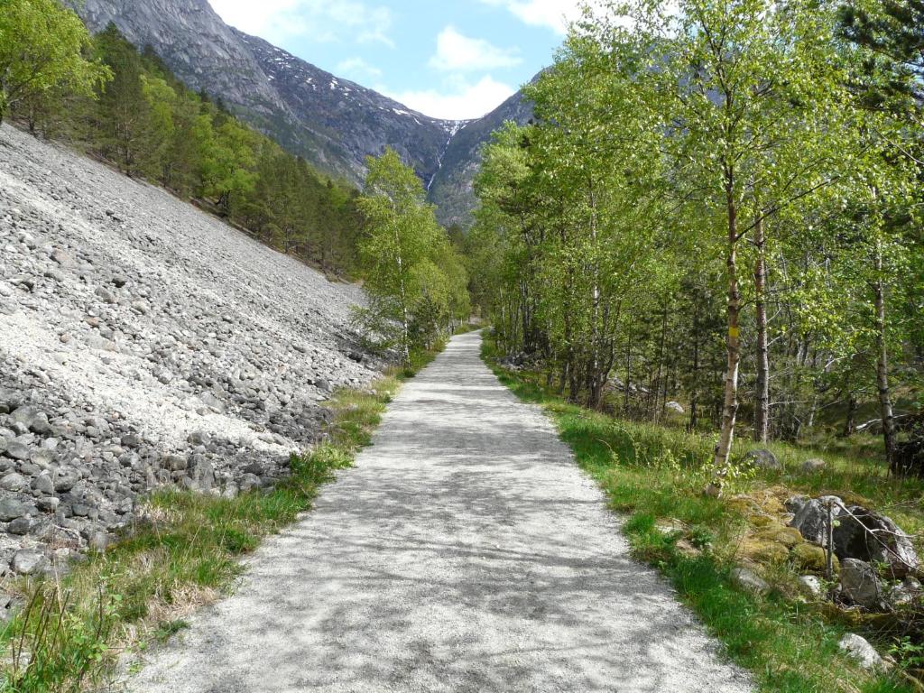 Kvamsdal Pensjonat 2 photo 2