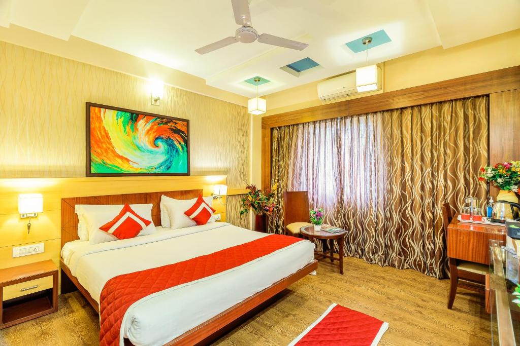 Двухместный ([Sanitized] Deluxe Double or Twin Room), Hotel Kanthi Comforts