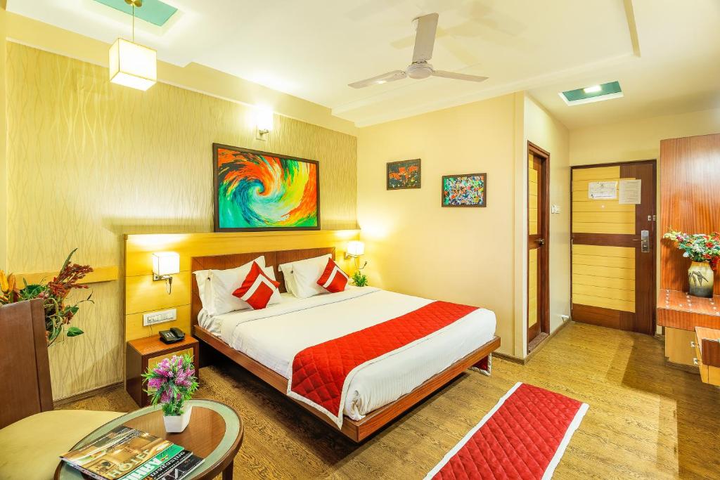 Двухместный ([Sanitized] Deluxe Double or Twin Room), Hotel Kanthi Comforts