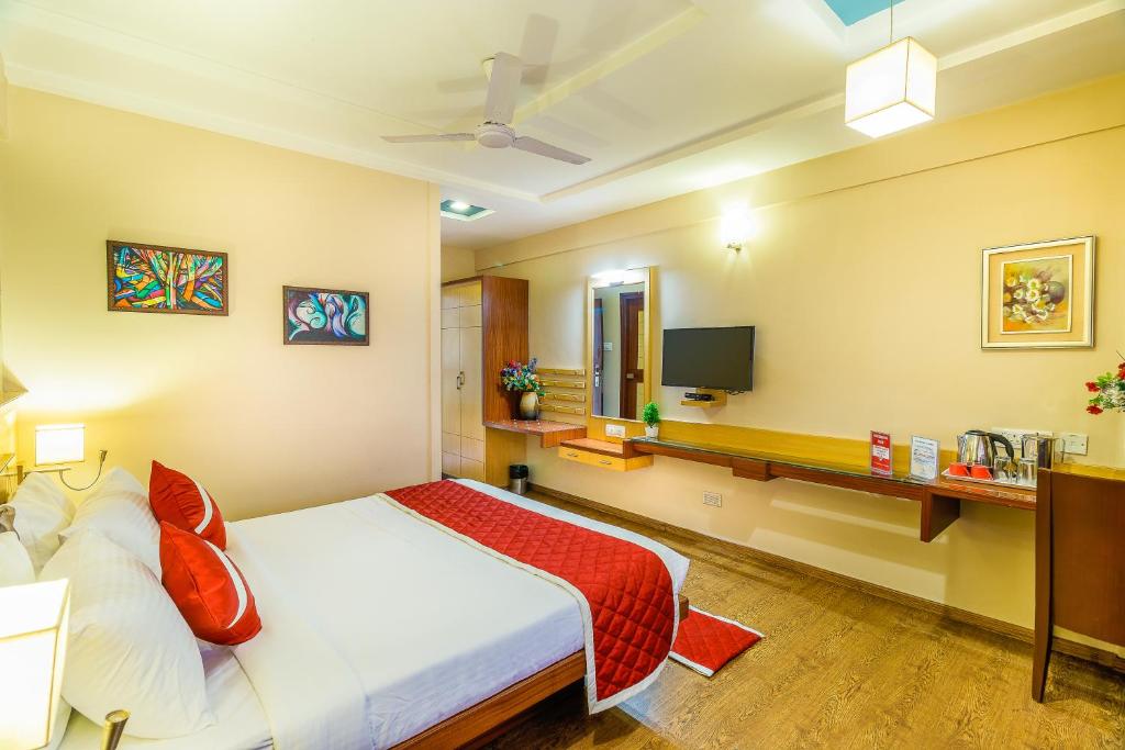 Двухместный ([Sanitized] Deluxe Double or Twin Room), Hotel Kanthi Comforts