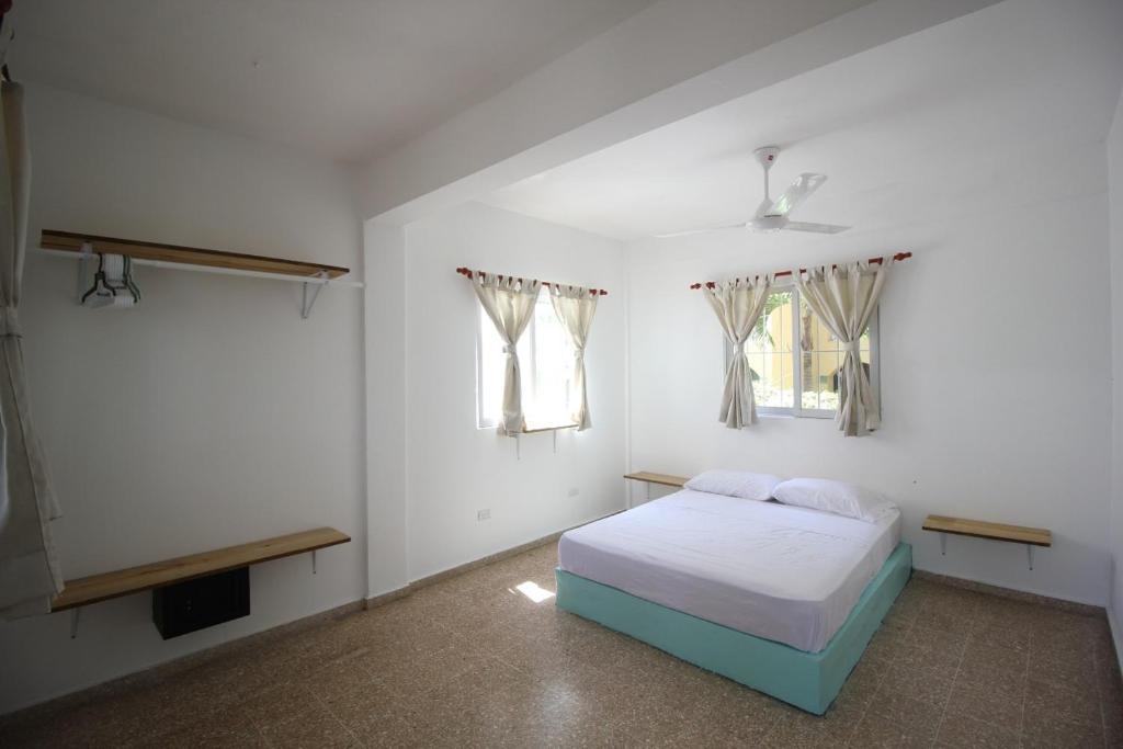 Bungalow 20 Cozy room at just steps from the beach and in town center photo 1