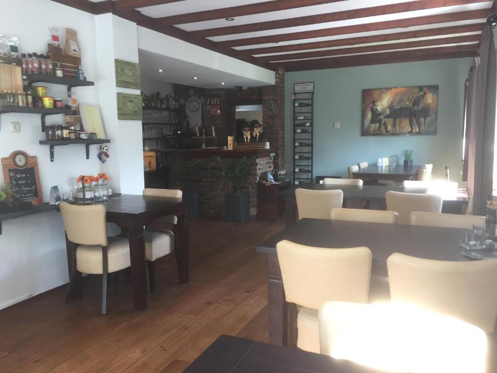 Hotel Heijenrath photo 4