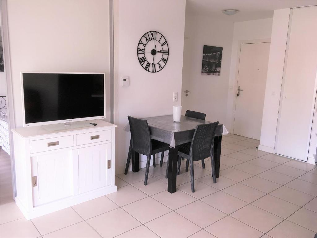 Adartza - Bien moderne avec grand balcon et parking photo 3