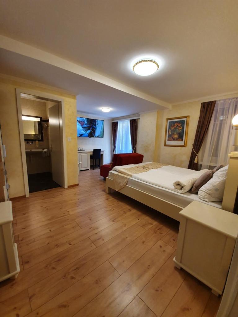 Семейный (Семейный номер с балконом), Esos Hotel Quelle