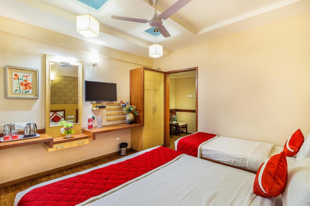 Двухместный ([Sanitized] Superior Double Room), Hotel Kanthi Comforts