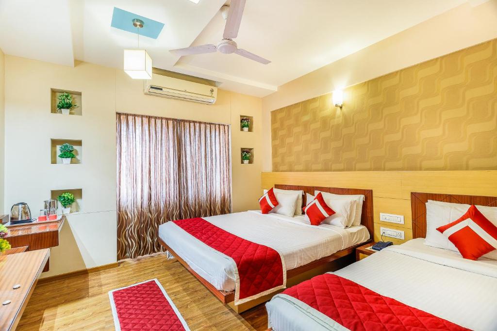 Двухместный ([Sanitized] Superior Double Room), Hotel Kanthi Comforts