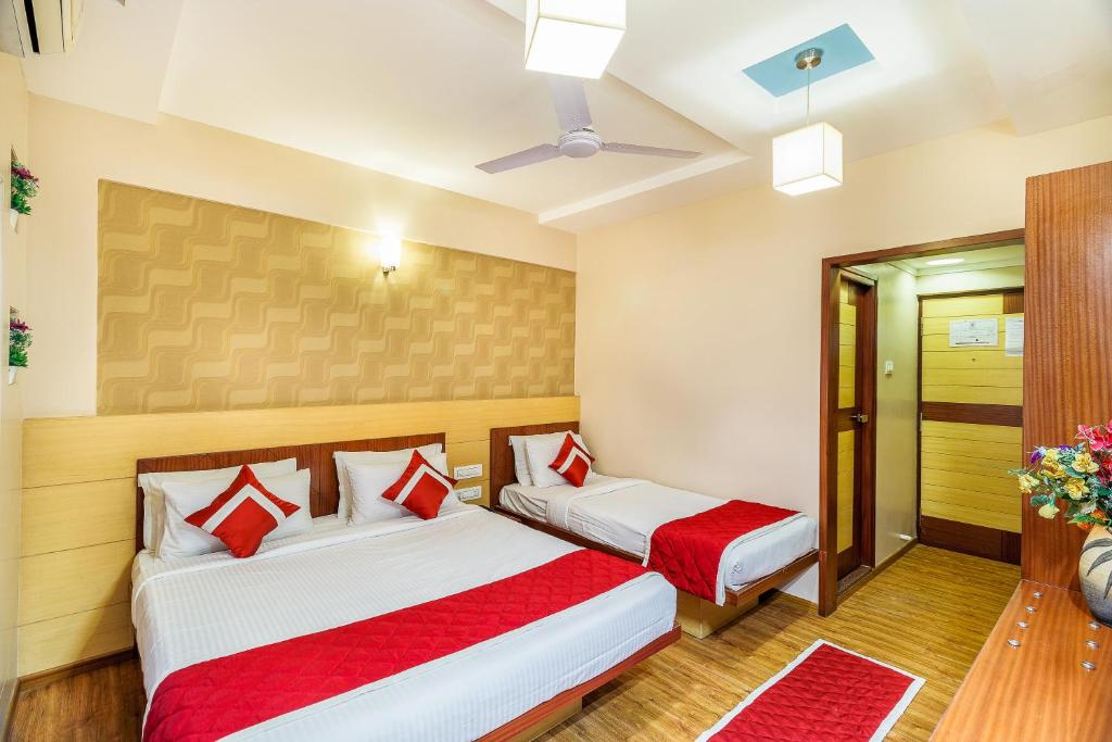 Двухместный ([Sanitized] Superior Double Room), Hotel Kanthi Comforts