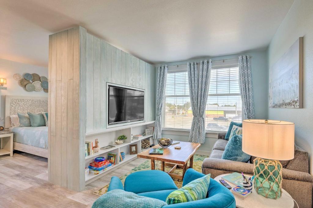 Adorable Downtown Studio - 1 Block to Long Beach! photo 3