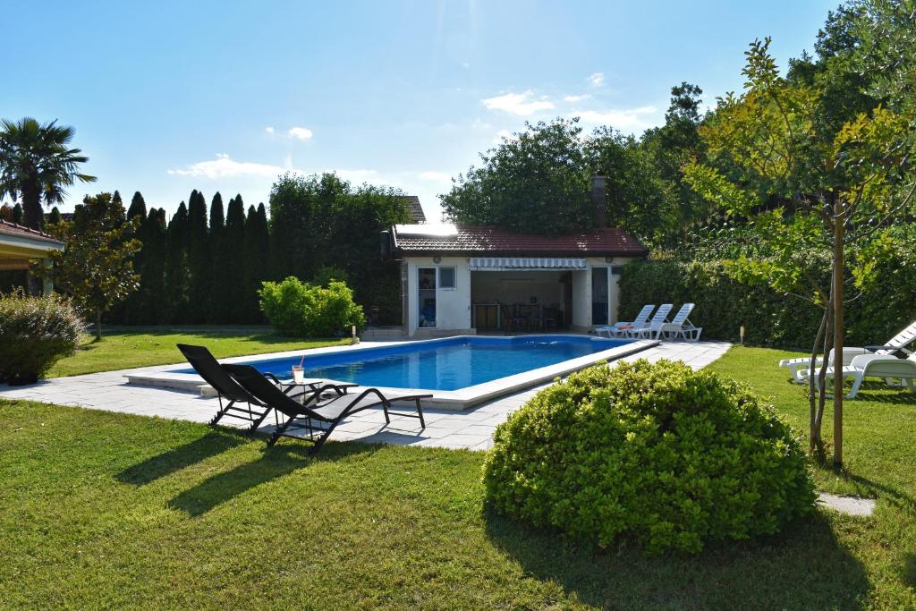 Villa Luka photo 2