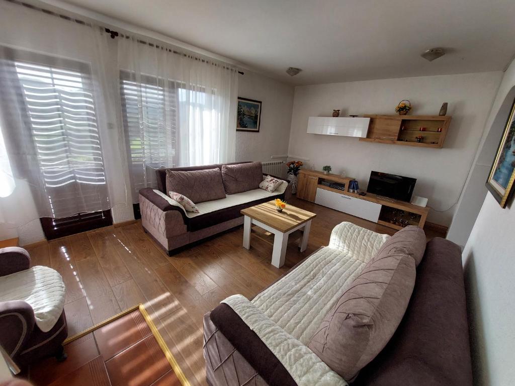 Holiday Home Milanovic photo 2