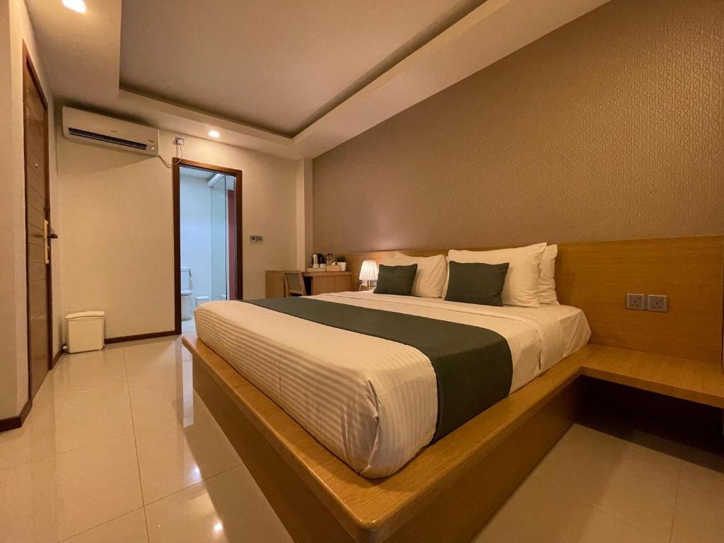 Huvan Beach Hotel at Hulhumale photo 3