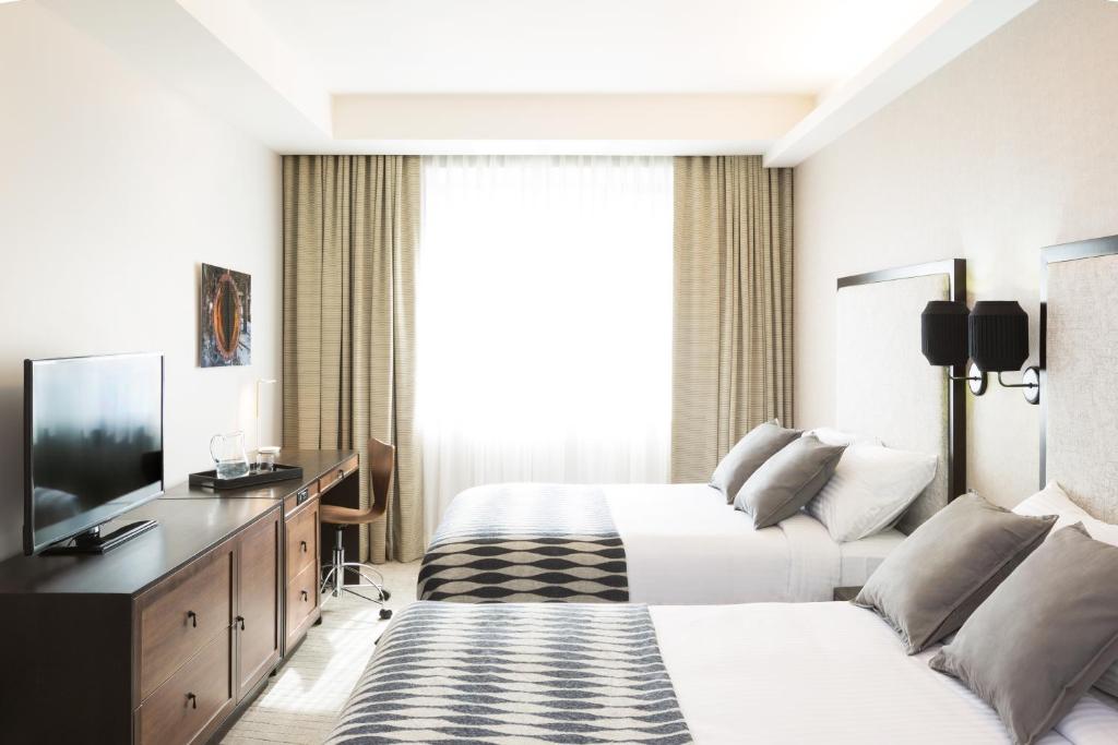 Студио (Номер-студио с 2 двуспальными кроватями), Leon Hotel LES
