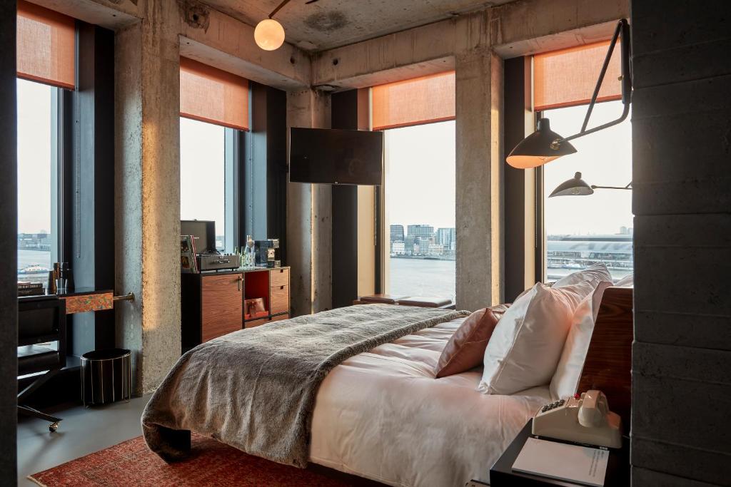 Двухместный (Угловой номер Делюкс с видом на город), Sir Adam Hotel