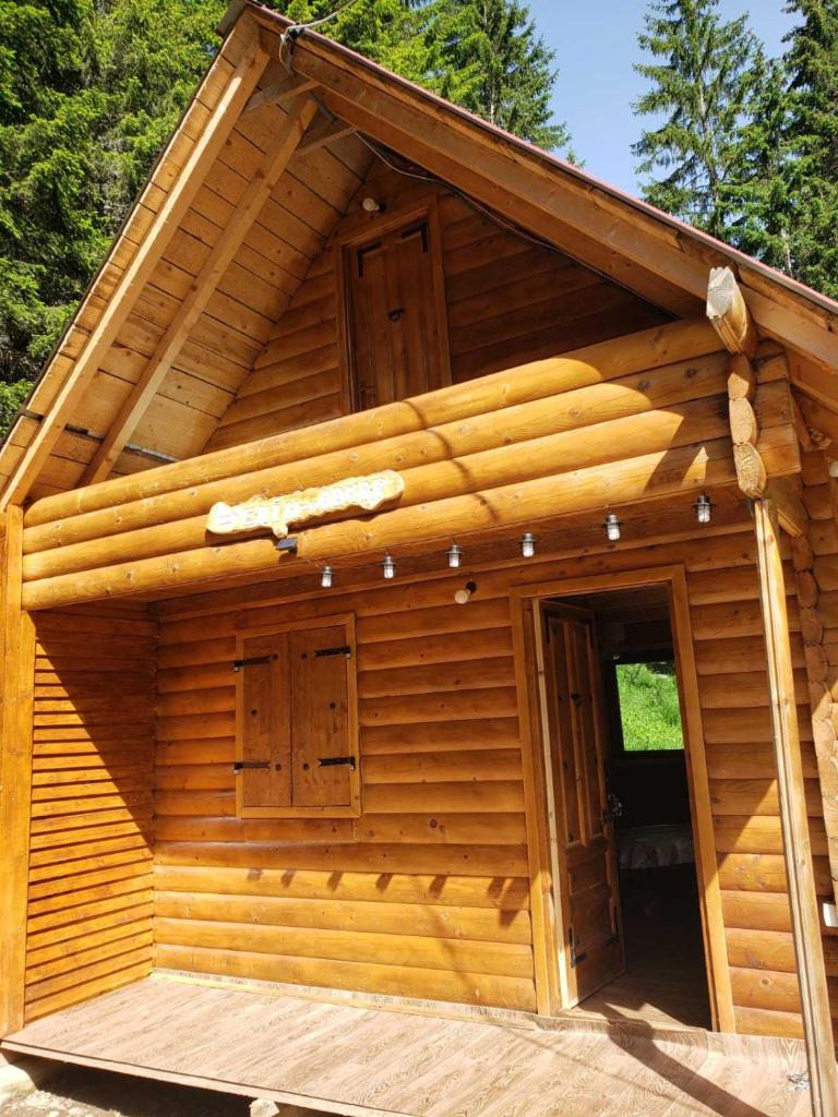 Eka's Woodhouse photo 4