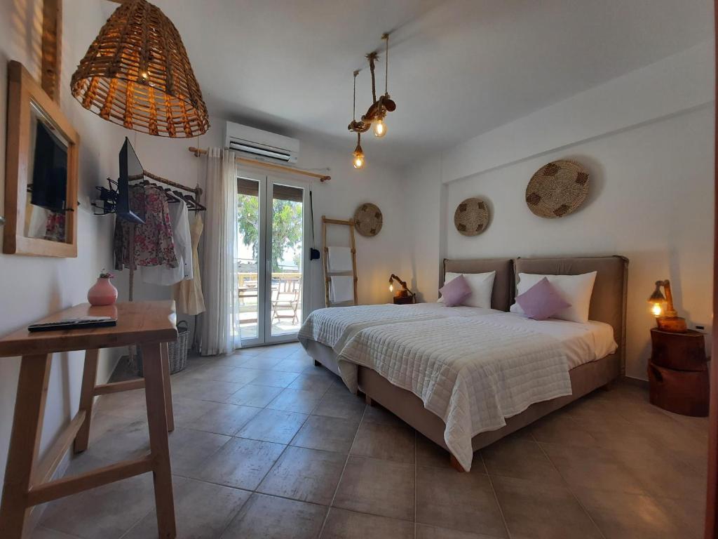 Janakos View Apartment with Private Pool photo 2