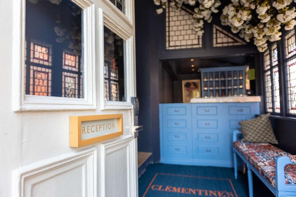 Clementine's Town House Hotel photo 3