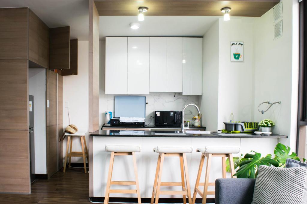 Sky Suites - Amazing Location photo 1