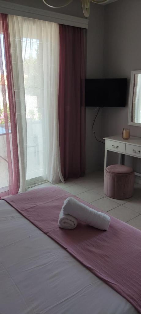 SIMPLICITY photo 1