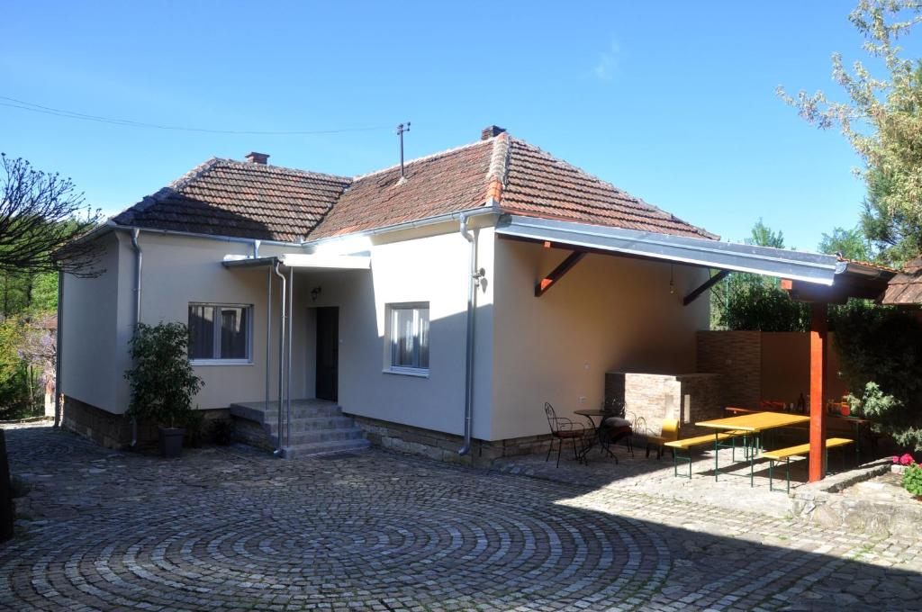 Guesthouse Djurić photo 4