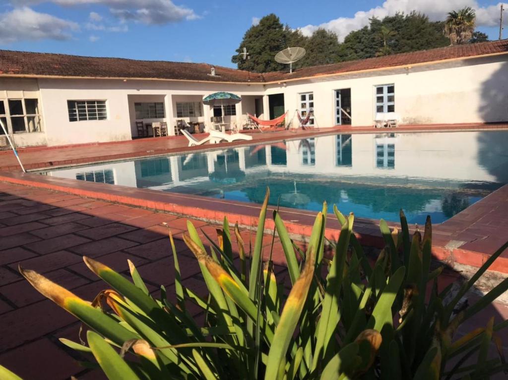 Lazer Campo Piscina 07 qts 4wc km.68 C.Branco photo 3