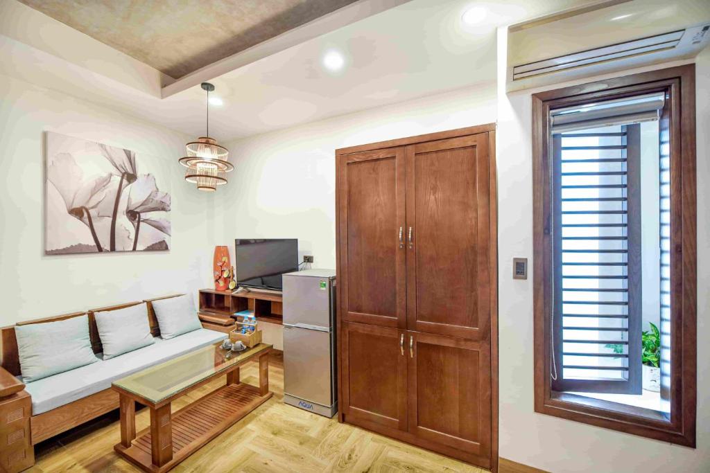 Ty House Apartment managed by Lily Home