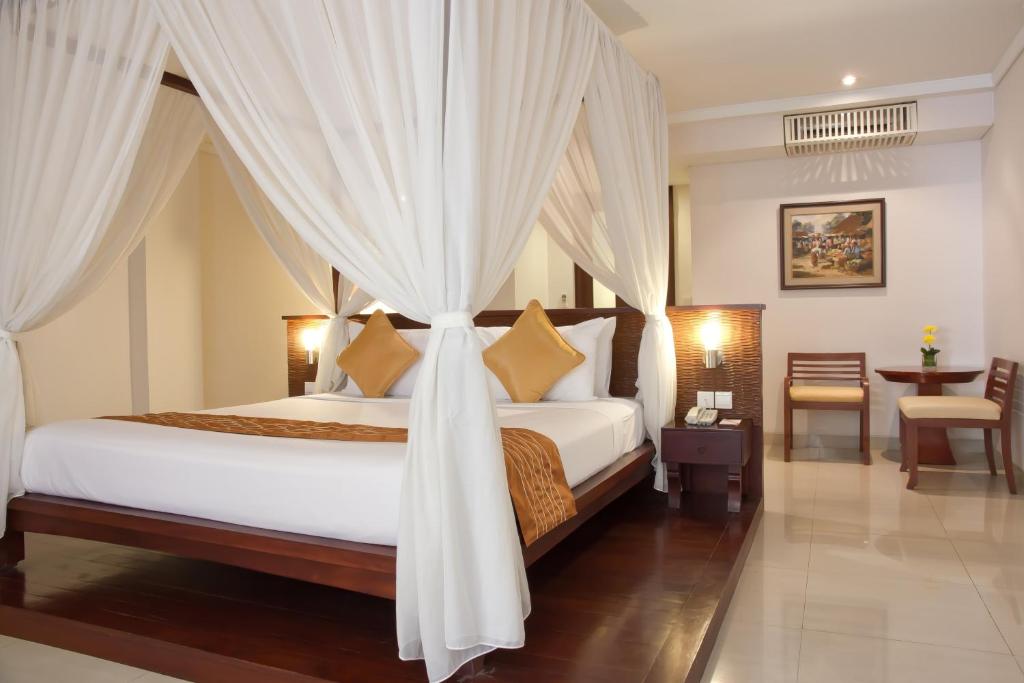 Двухместный (Люкс с видом на бассейн), The Rani Hotel & Spa