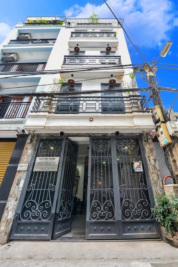 Ty House Apartment managed by Lily Home
