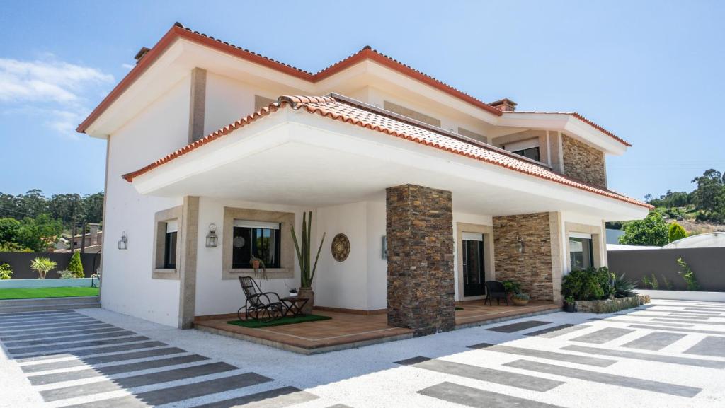 Villa con piscina a pie de playa photo 4
