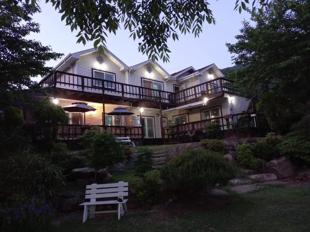Chamjoeun Pension photo 1