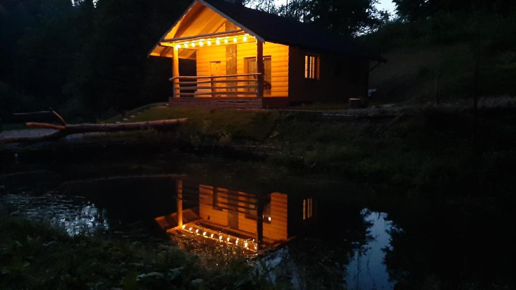Bieszczady Domek Nad Stawem photo 3