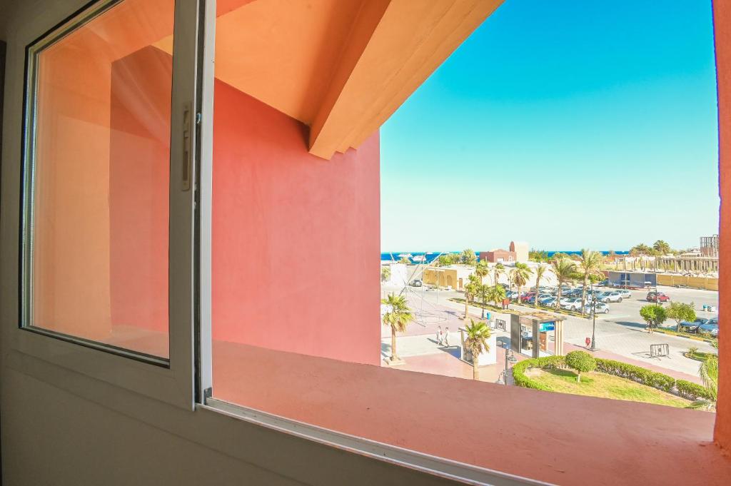 Двухместный (Улучшенный двухместный номер с 1 кроватью), The Boutique Hotel Hurghada Marina