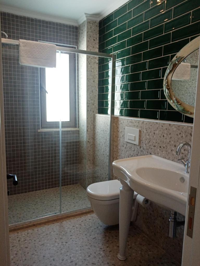 Dolphin Park Hotel photo 4