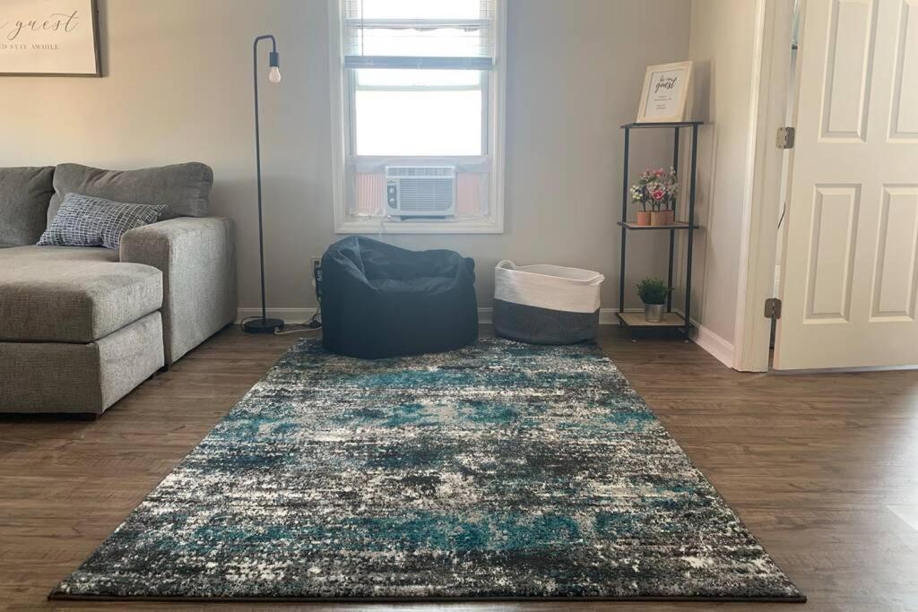Hyde Park Getaway - Close to Square & Downtown! photo 1