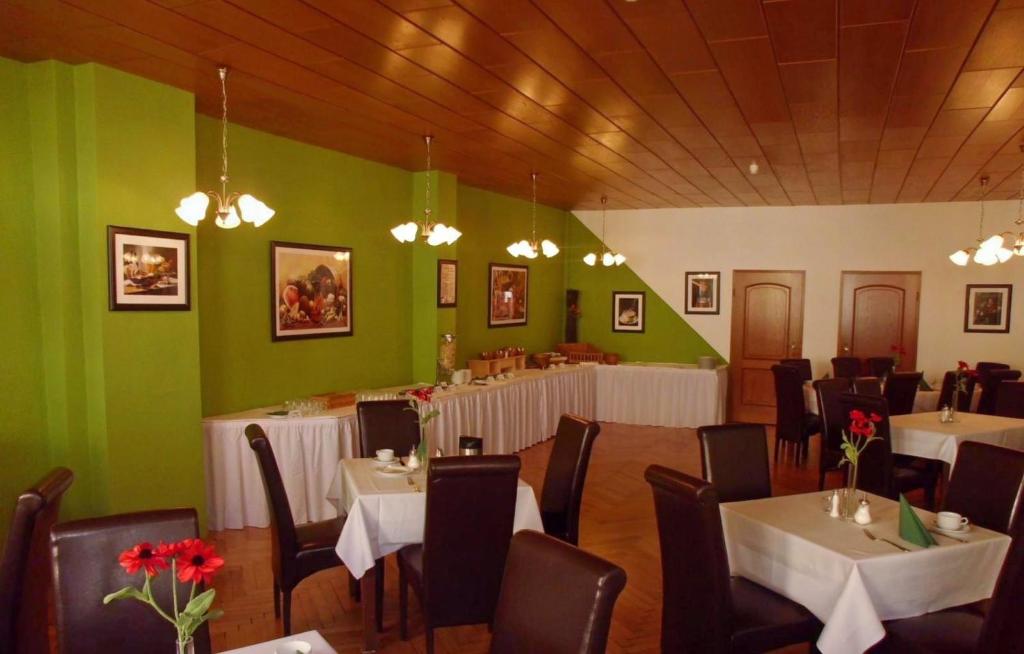Hotel garni am Thüringer KloßTheater photo 2