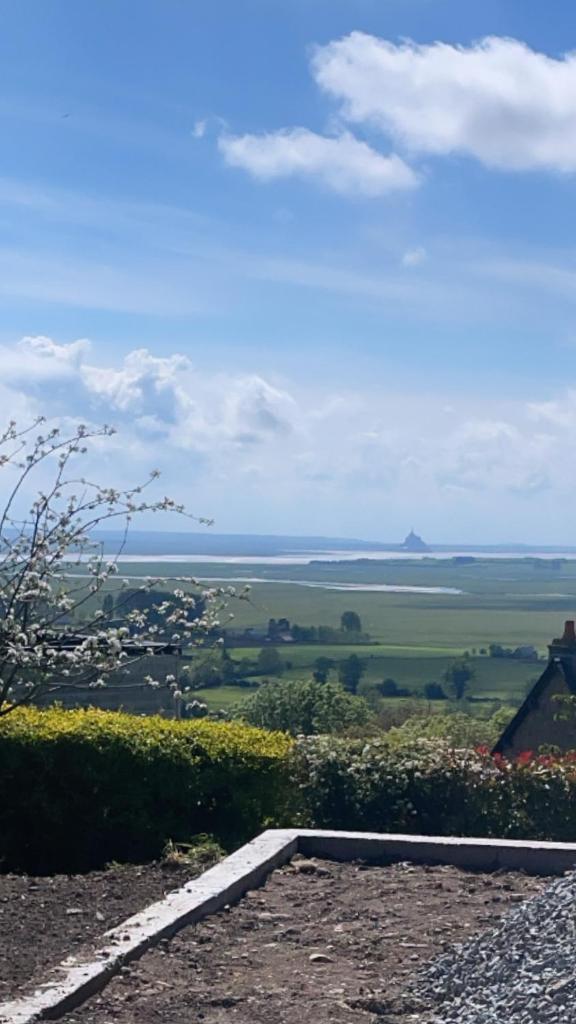LA BUTTE - Maison de vacances Avranches avec vue sur le Mont Saint Michel photo 1