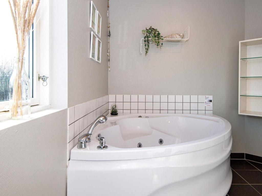 8 person holiday home in Ulfborg photo 1