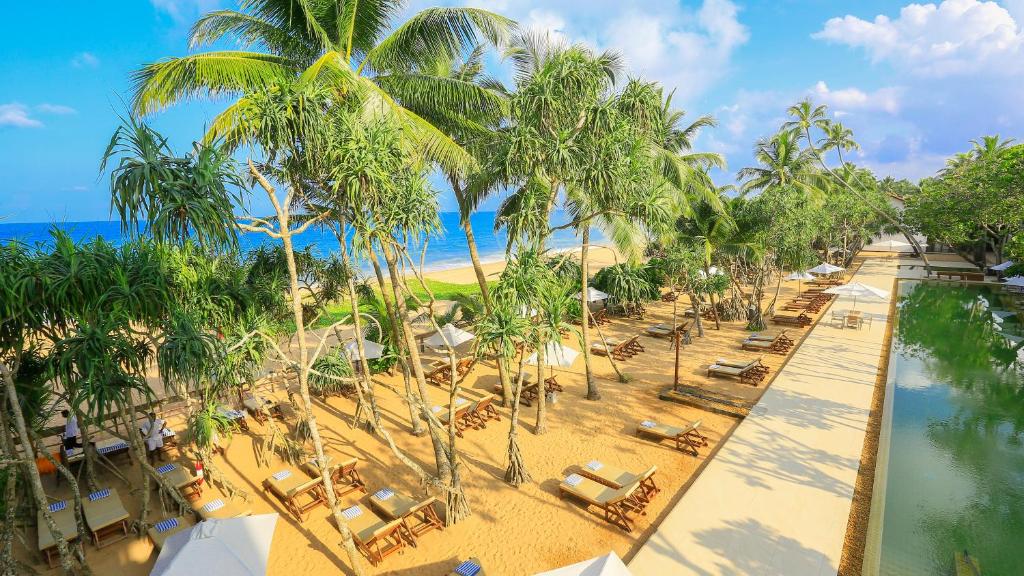 Pandanus Beach Resort & Spa photo 1