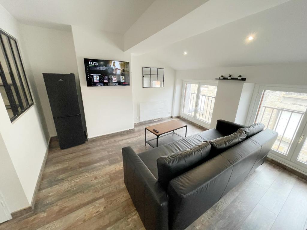 017 CHIC & COSY F2 53m2 HYPERCENTRE WIFI SMART TV NETFLIX photo 1