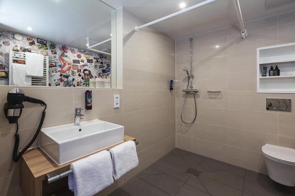 Holiday Inn - the niu, Belt Frankfurt Eschborn by IHG - Tap to explore photos