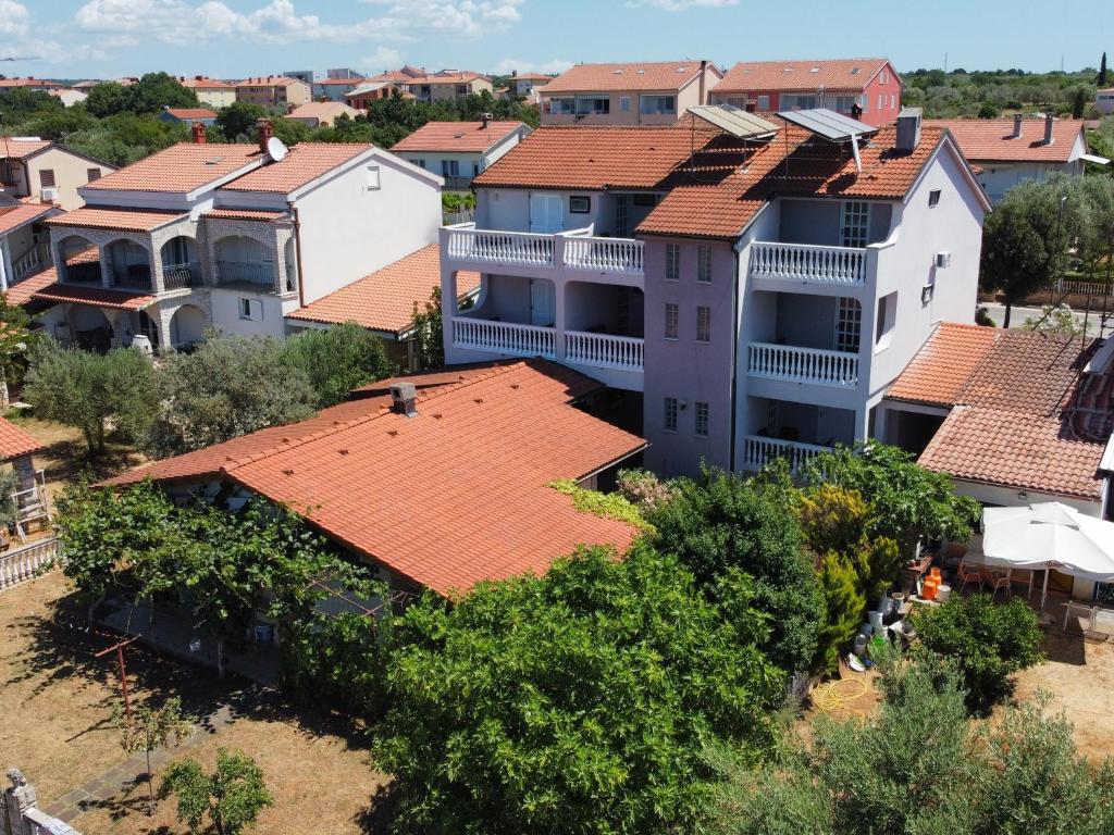 Apartments Jozić photo 2